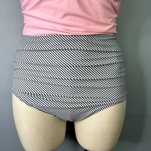 Pink Black and White Striped Ruched Plunge Halter Tie Swimsuit Women's Size L - Picture 3 of 12